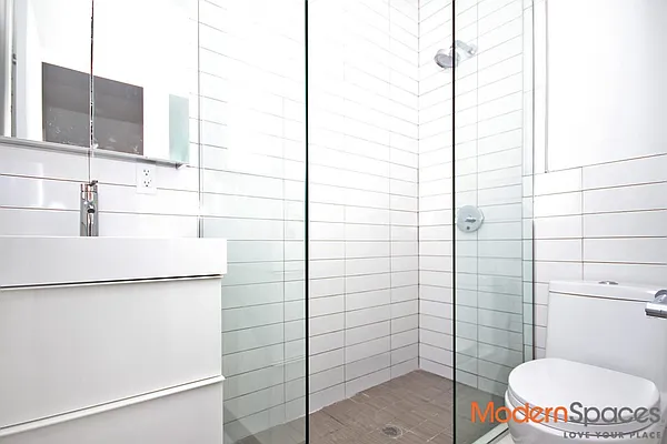 Rented by Modern Spaces | media 15