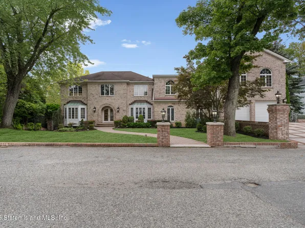 314 Bertram Ave, Staten Island, NY 10312