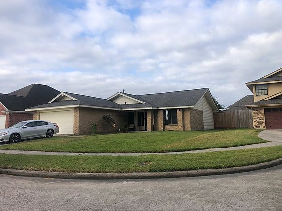 3rd image of 19015 Kaybull Dr