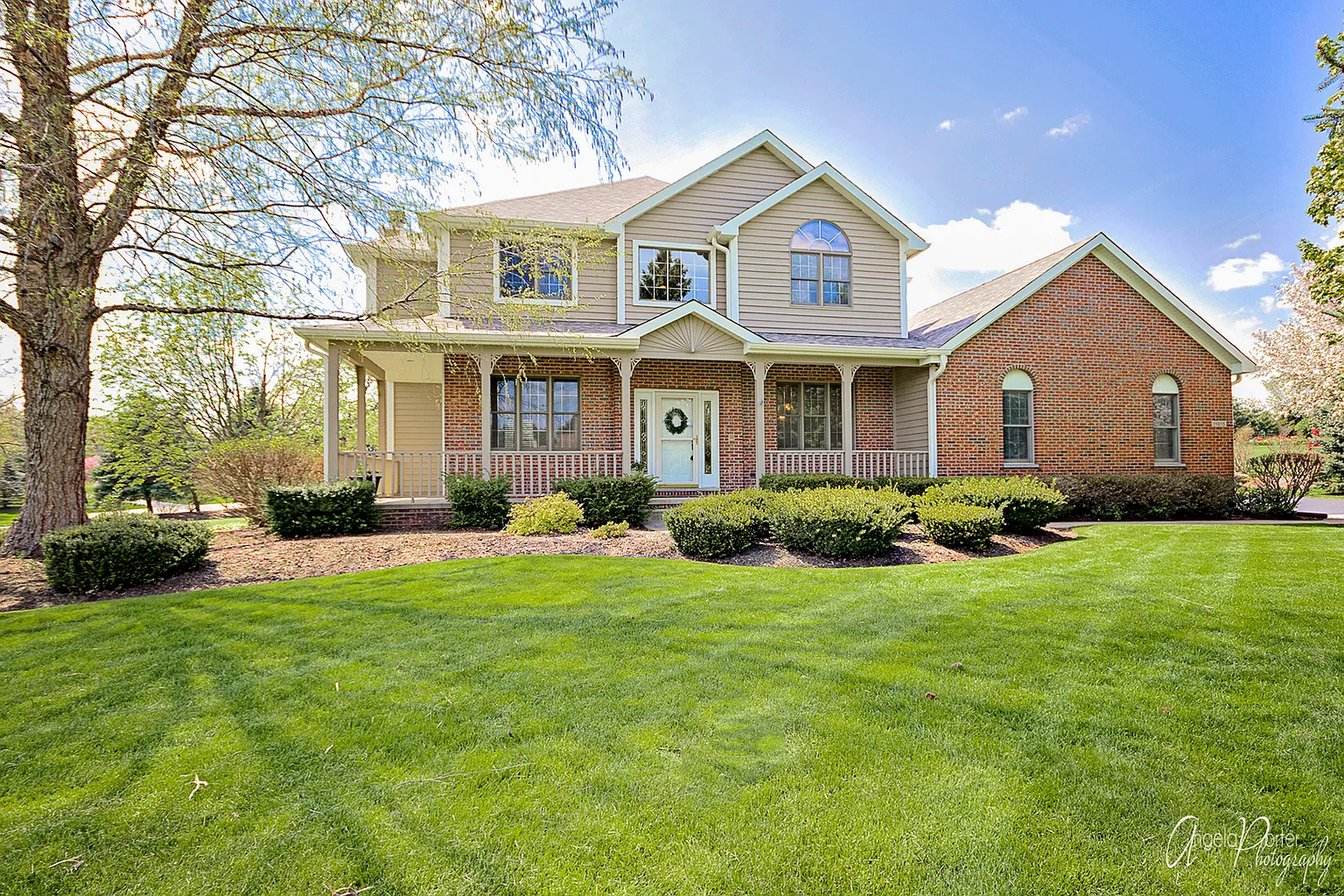 11015 Huron Dr photo 1