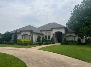 121 Ocotillo Dr, Waxahachie, TX 75165