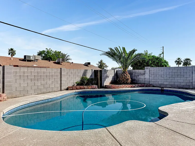 1524 E Broadmor Dr — Photo 19