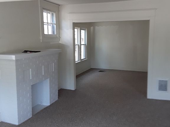 5th image of 1308 Kensington Ave #1ST