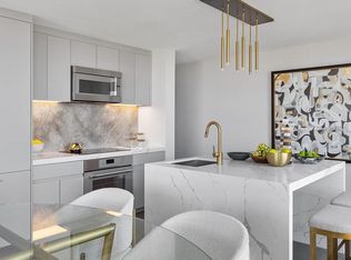 55 Lagrange St #1504, Boston, MA 02116