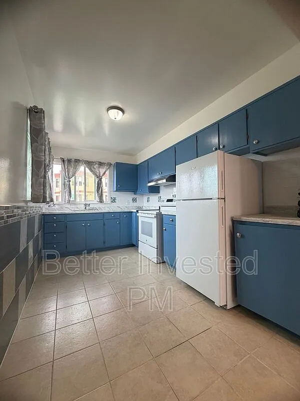 2 bed, 1.0 bath, 800 sqft, $3,850 — Photo 3