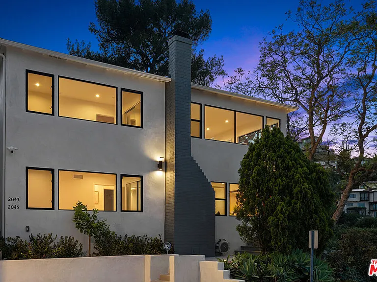 2043 Paramount Dr — Photo 9