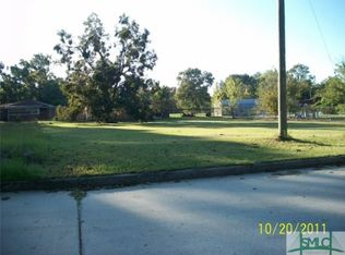 118 Roberts St, Savannah, GA 31408