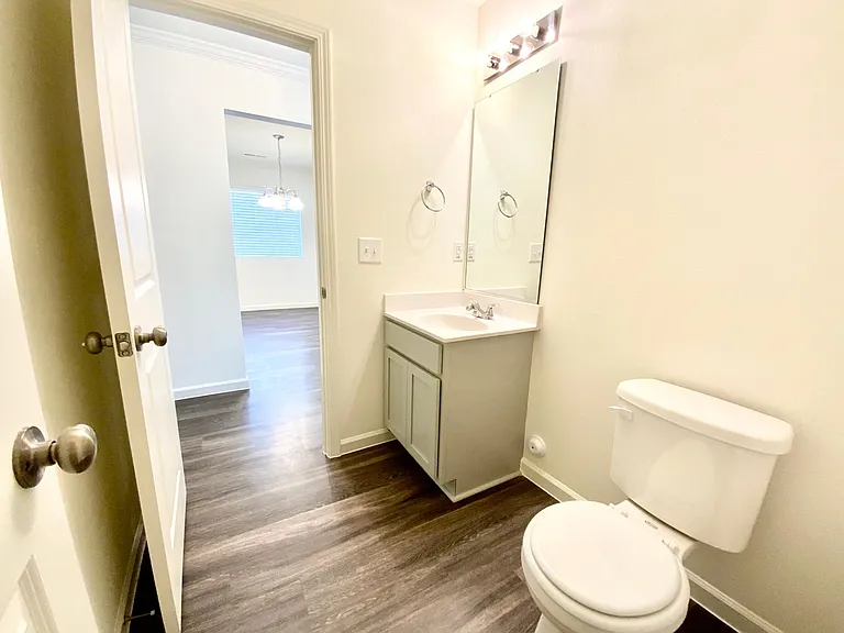 3912 Bissett Way — Photo 17