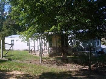 3rd image of 279 County Road 3185