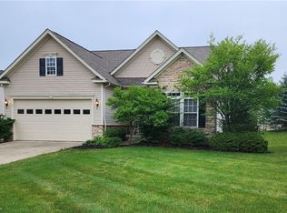 901 Rustic Ct, Brunswick, OH 44212