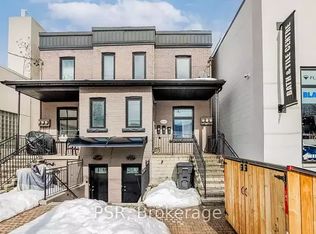 2040 Dundas St W #1, Toronto, ON M6R1W6