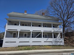 129 Woodstock Avenue, Putnam, CT 06260