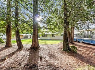 20002 208th Ave SE, Renton, WA 98058