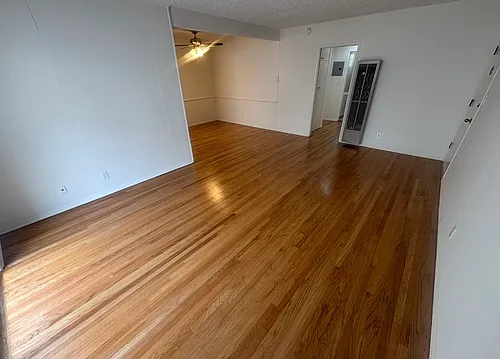 1012 Carol Dr #6 Photo 1
