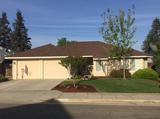 8047 N 8th St, Fresno, CA