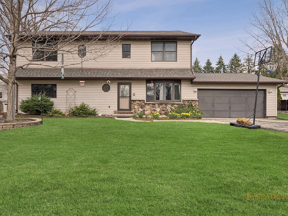 1st image of 306 Juniper Rd