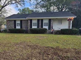 506 N Marion St, Latta, SC 29565