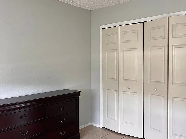 1517-21 SW Santa Barbara Pl — Photo 17