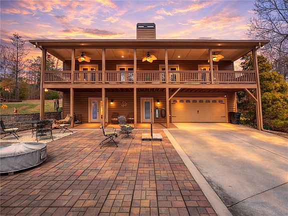 2nd image of 32 Bern Vis