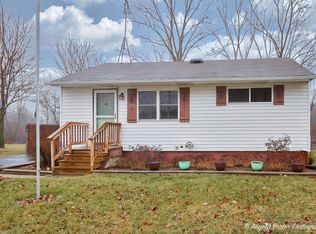 2921 N Pine St, Waukegan, IL 60087