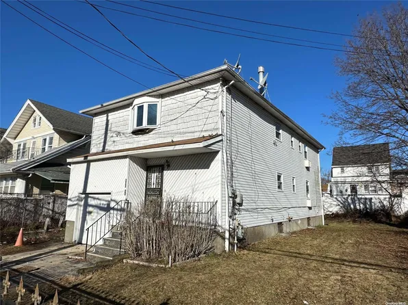 191-11 104th Avenue, Jamaica, NY 11412