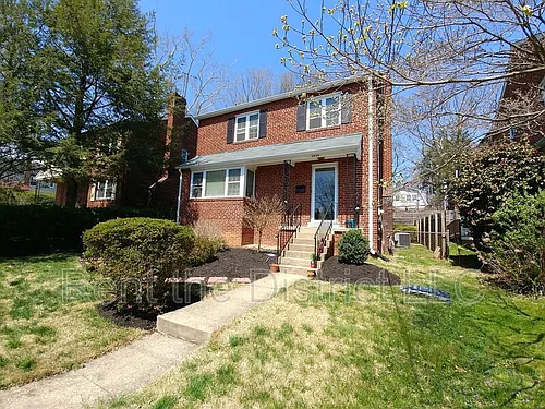 4839 Yuma St NW Photo 1
