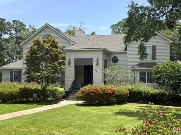 769 Bear Creek Ct, Gulf Shores, AL 36542