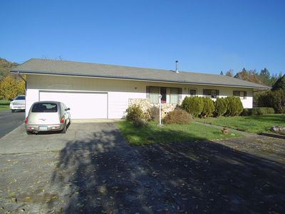 3304 N Myrtle Rd, Myrtle Creek, OR, 97457