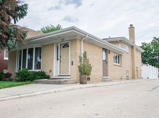 2527 Park Ave, North Riverside, IL 60546