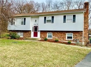 25 Badami Dr, Middletown, NY 10941
