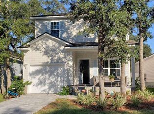 710 S 13th St, Fernandina Beach, FL 32034