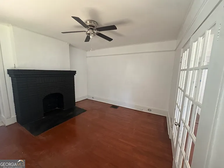 415 Hopkins St SW — Photo 12