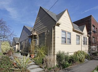 2475 NW Raleigh St APT 4, Portland, OR 97210