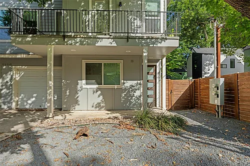 1114 Walton Ln #B Photo 1