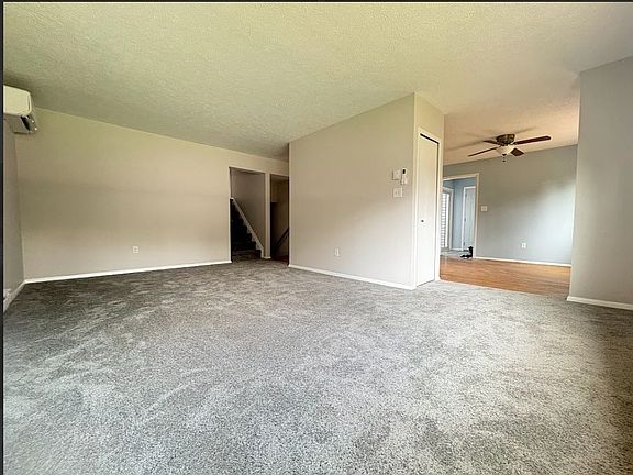 5th image of 7359 Longworth Dr