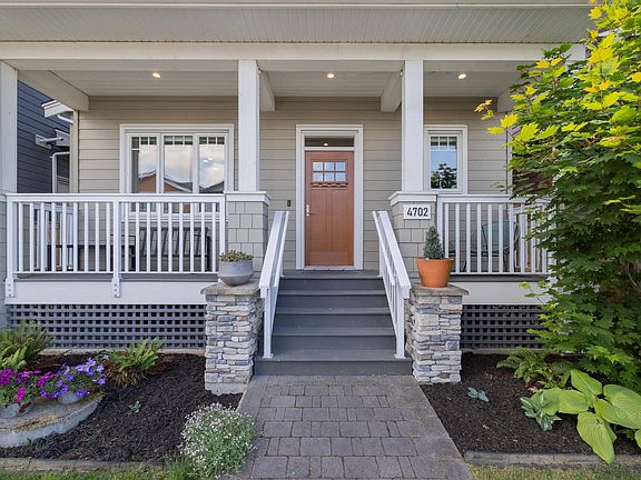 3rd image of 4702 Hazelnut Way
