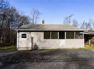 2243 Durham St, Burlington, NC 27217
