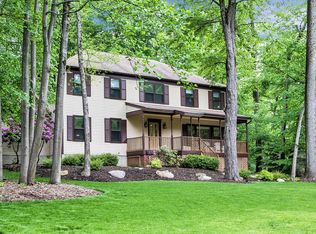 4 Blue Fern Ln, Randolph, NJ 07869