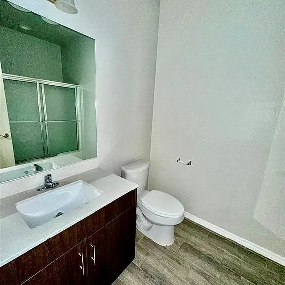 401 Downing Ave #2 — Photo 9