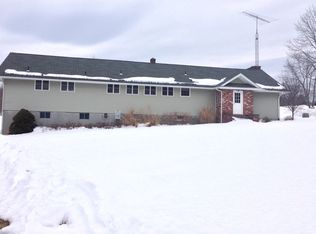 716 Albany Post Rd, New Paltz, NY 12561