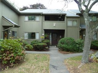 133 Shagbark Dr, Derby, CT 06418