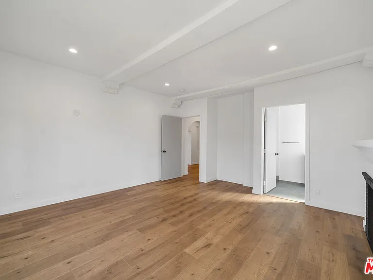 4014 W Adams Blvd #A — Photo 4