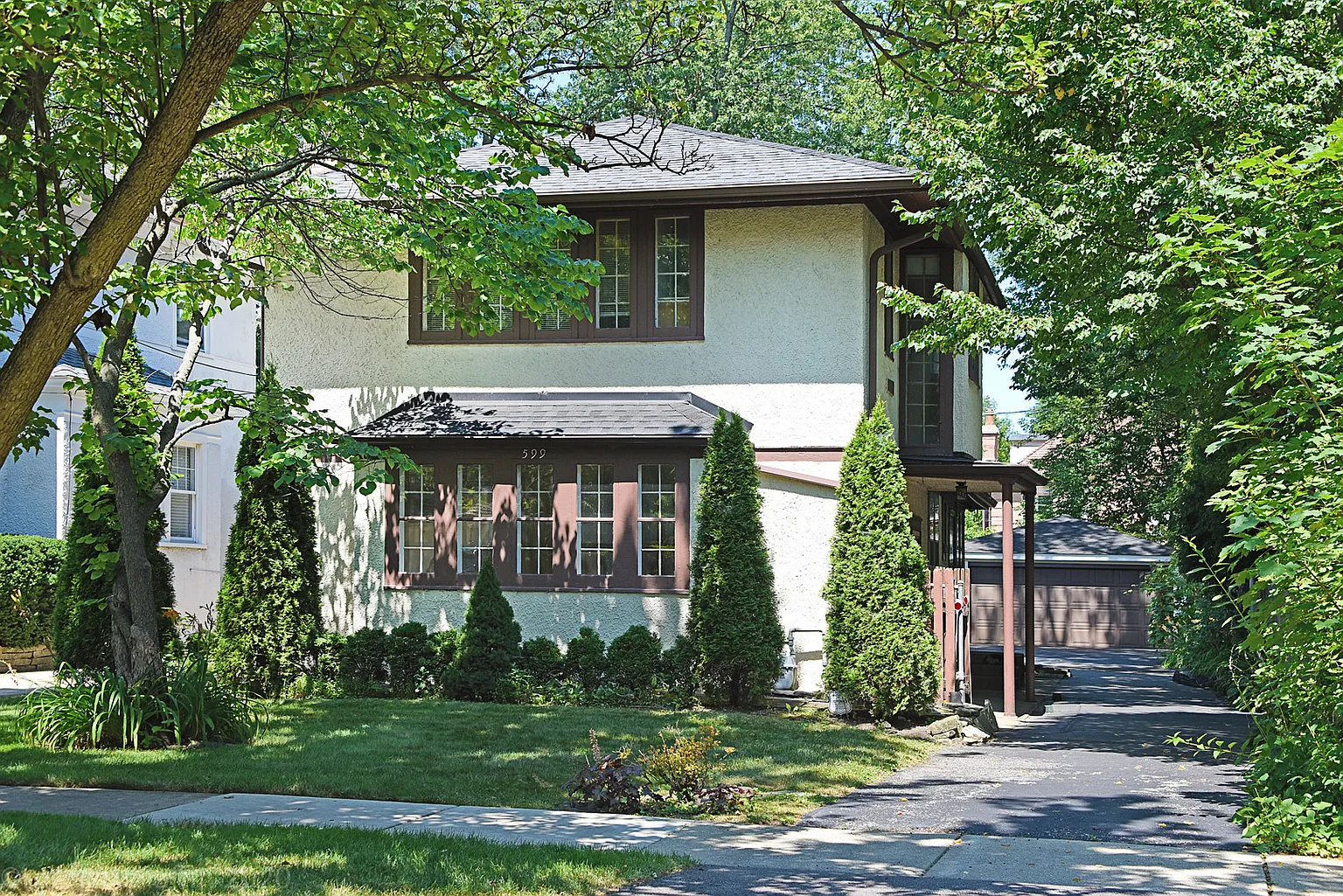 599 Orchard Ln photo 1