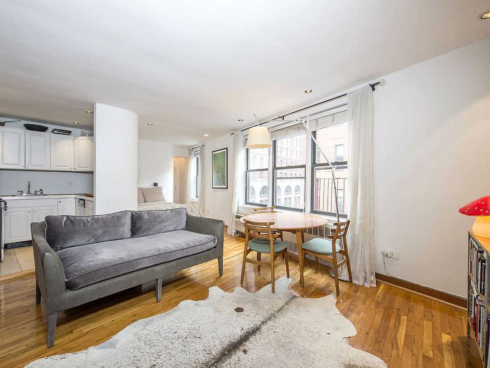 1st image of 165 Christopher St #3QQ
