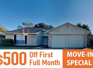 7230 Barton Oaks Dr, Houston, TX 77095