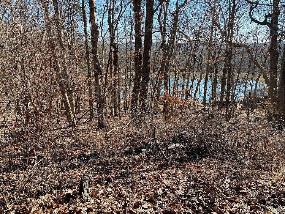 1st image of 10 Dogwood Trl