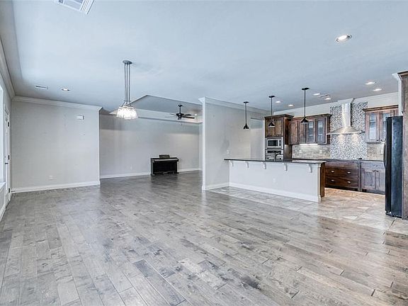 5th image of 12324 Hidden Forest Blvd