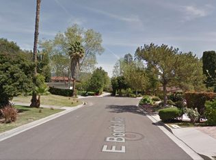 40 E Bonita Ave, Sierra Madre, CA 91024