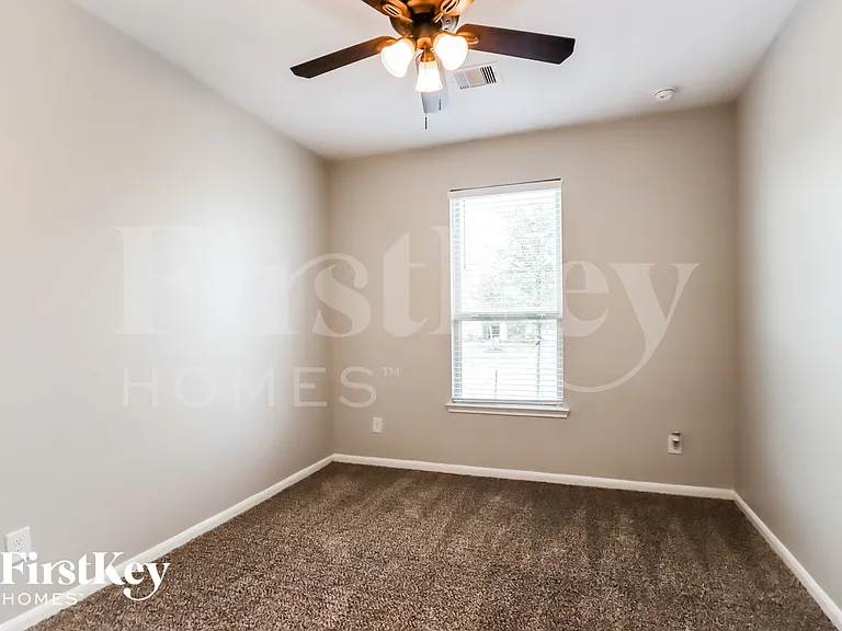 25515 Kensington Lake Dr — Photo 12