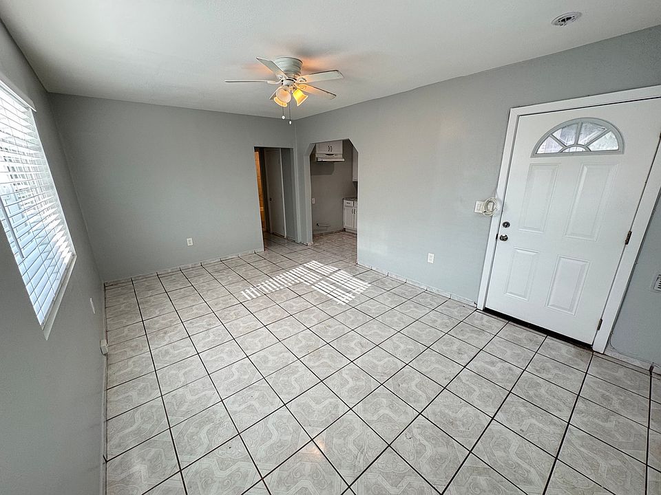 1st image of 10851 California Ave